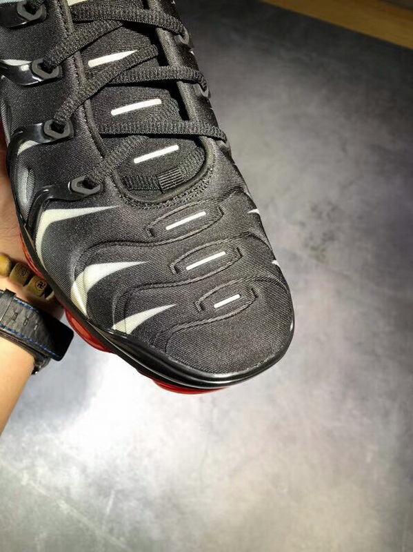 Authentic Nike Air Vapormax Plus 2 